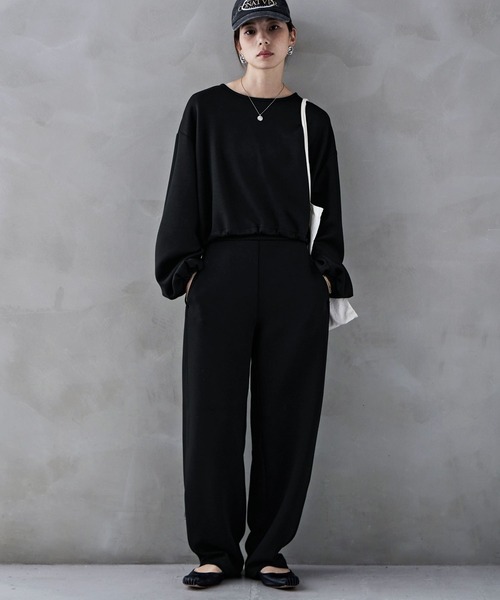 etoll.（エトル）の「ドロストダンボールニットプルオーバー（スウェット・レディース・ブラック/アイボリー/チャコール・M）」の4枚目の写真