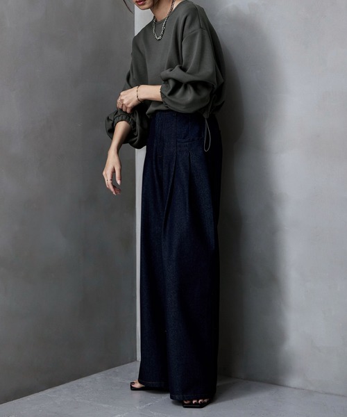 etoll.（エトル）の「ドロストダンボールニットプルオーバー（スウェット・レディース・ブラック/アイボリー/チャコール・M）」の22枚目の写真