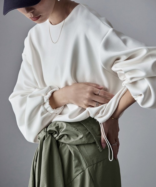 etoll.（エトル）の「ドロストダンボールニットプルオーバー（スウェット・レディース・ブラック/アイボリー/チャコール・M）」の12枚目の写真