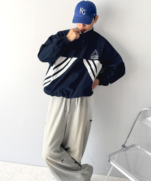 Java(ジャバ)の「《Javaジャバコラボ》大人のスポーティMIXに差をつける。綿100%刺繍入り配色ラインハーフジッププルオーバー(ブルゾン・メンズ・ネイビー/ブラック・LARGE/MEDIUM)」の13枚目の写真