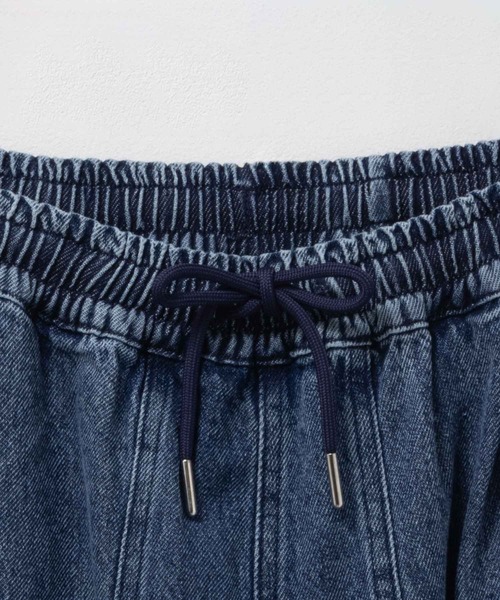 NAVY(ネイビー)の「【NAVY】BOYS GIRLSデニムカーゴパンツ(カーゴパンツ・キッズ・グレー系その他/ネイビー系/ホワイト系その他・120/160/150/140/130)」の11枚目の写真