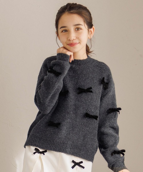 coca（coca）（コカ）の「【WEB限定セール】キッズ　リボンニットトップス（ニット/セーター・キッズ・チャコール/ライトブルー・120/150/130/140）」の2枚目の写真