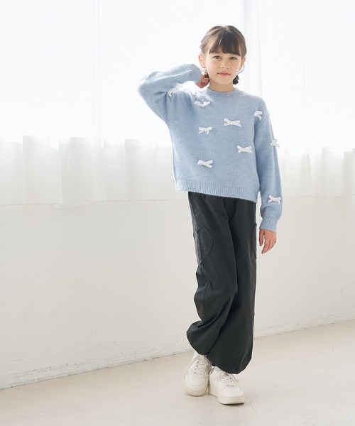 coca（coca）（コカ）の「【WEB限定セール】キッズ　リボンニットトップス（ニット/セーター・キッズ・チャコール/ライトブルー・120/150/130/140）」の18枚目の写真