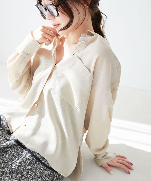 le.coeur blanc（ルクールブラン）の「ダブルポケットシアーシャツ（シャツ/ブラウス・レディース・オフホワイト/ライトベージュ/ブルー/ライトブラウン・38）」の3枚目の写真