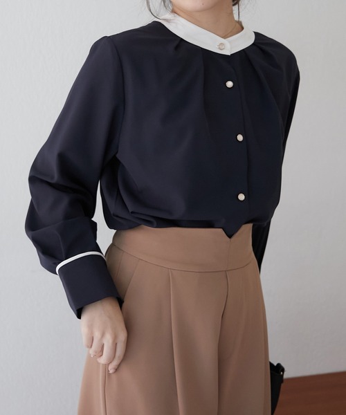Another Branch olive des olive(アナザーブランチオリーブデオリーブ)の「配色2WAYブラウス(シャツ/ブラウス・レディース・ネイビー/ミント/ブルーグレー/アイボリー/オフホワイト・FREE)」の15枚目の写真