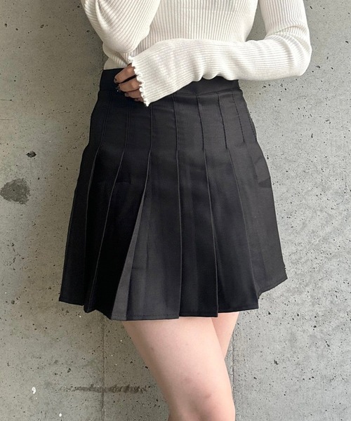 merrylatte（メリーラテ）の「プリーツミニスカート（スカート・レディース・ブラウン/ブラック・MEDIUM/SMALL/X-SMALL/LARGE/X-LARGE）」の11枚目の写真