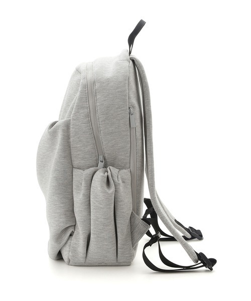 emmi（エミ）の「ポンチギャザーボディーバックパック（バックパック/リュック・レディース・ネイビー/ライトグレー・FREE）」の10枚目の写真