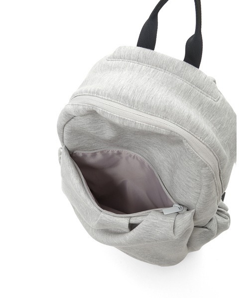 emmi（エミ）の「ポンチギャザーボディーバックパック（バックパック/リュック・レディース・ネイビー/ライトグレー・FREE）」の14枚目の写真