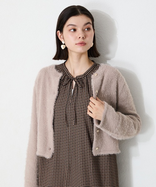 MISCH MASCH(ミッシュマッシュ)の「クロップドシャギーニットカーディガン MO33N07(ニット/セーター・レディース・チャコールグレー/ホワイト/ネイビー/モカ・フリ-)」の10枚目の写真