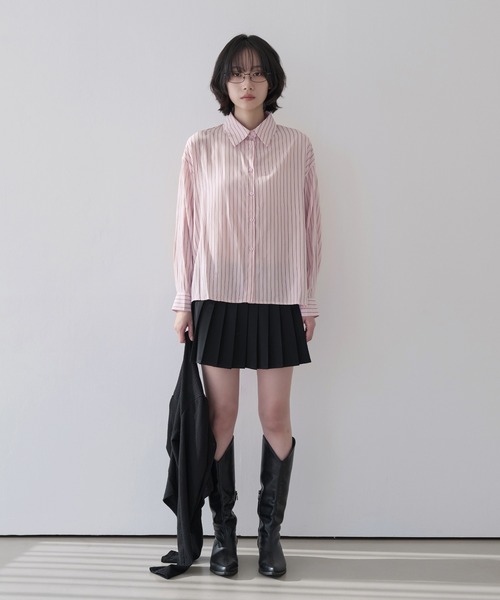 UNE MANSION(ユヌマンション)の「スタンダードベーシックストライプシャツ(シャツ/ブラウス・レディース・スカイブルー/ベージュ/ホワイト/ピンク・FREE)」の16枚目の写真