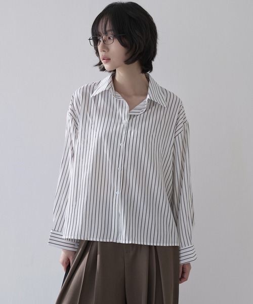 UNE MANSION（ユヌマンション）の「[羽織り・冷房対策に]スタンダードベーシックストライプシャツ（シャツ/ブラウス・レディース・スカイブルー/ベージュ/ホワイト/ピンク・FREE）」の16枚目の写真