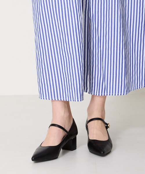 WA ORiental TRaffic(ダブルエーオリエンタルトラフィック)の「ポインテッドトゥストラップパンプス 52103(パンプス・レディース・ホワイト/グリーン/ブラック・40/38/39/41/42/35/36/37/34)」の19枚目の写真