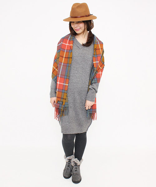 CIAOPANIC TYPY(チャオパニックティピー)の「アルパカストレッチVネックニットワンピース(ワンピース・レディース・ブラック/カーキ/グレー・FREE)」の2枚目の写真