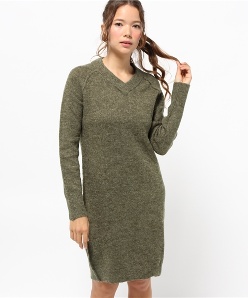 CIAOPANIC TYPY(チャオパニックティピー)の「アルパカストレッチVネックニットワンピース(ワンピース・レディース・ブラック/カーキ/グレー・FREE)」の9枚目の写真