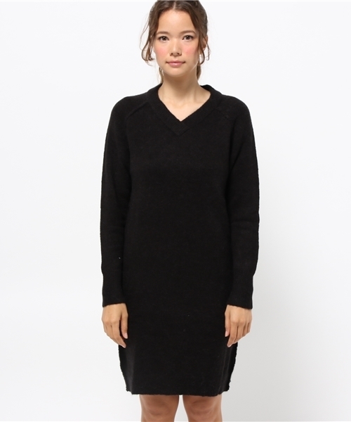 CIAOPANIC TYPY(チャオパニックティピー)の「アルパカストレッチVネックニットワンピース(ワンピース・レディース・ブラック/カーキ/グレー・FREE)」の4枚目の写真