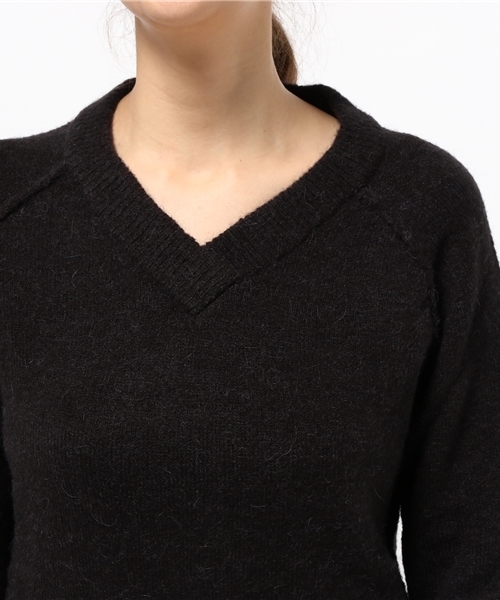 CIAOPANIC TYPY(チャオパニックティピー)の「アルパカストレッチVネックニットワンピース(ワンピース・レディース・ブラック/カーキ/グレー・FREE)」の8枚目の写真