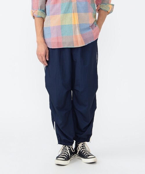 BEAMS PLUS(ビームスプラス)の「ミリタリー アスレチック パンツ(その他パンツ・メンズ・ネイビー/グレー・S/M/L)」の11枚目の写真