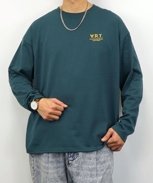 Burner(バーナー)の「【GROOVY STORE】ワイドシルエット ワンポイント刺繍ロングスリーブTシャツ(Tシャツ/カットソー・メンズ・ブラック/ブラック系その他2/グレイッシュベージュ/ブルー系その他2/オフホワイト/ホワイト系その他2/ダークグリーン/スミクロ/ミント/ネイビー/ブルー系その他/ホワイト・M/L/LL)」の10枚目の写真