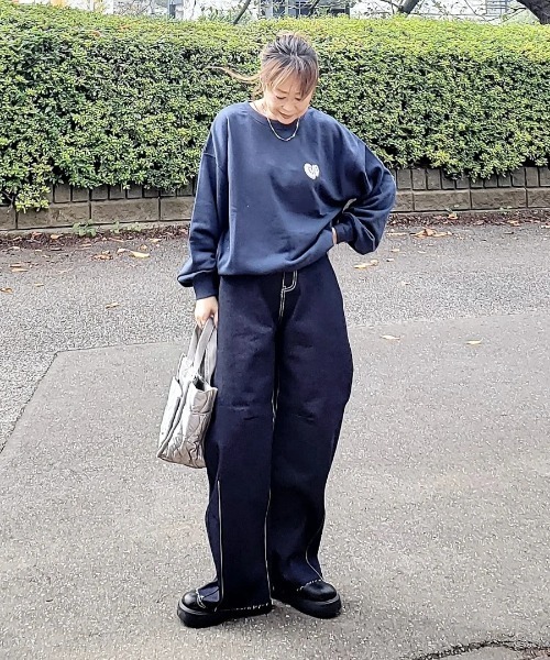 VENCEEXCHANGE（ヴァンスエクスチェンジ）の「ハートスウェット（スウェット・レディース・グレー/ライトグレー/ネイビー/チャコール・FREE）」の6枚目の写真