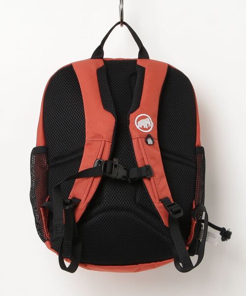 Mammut（マムート）の「【4～6才用サイズ】フィルスト ジップ 8L / First Zip 8L / 子供用 / キッズサイズ（バックパック/リュック・キッズ・ピンク・8L）」の2枚目の写真