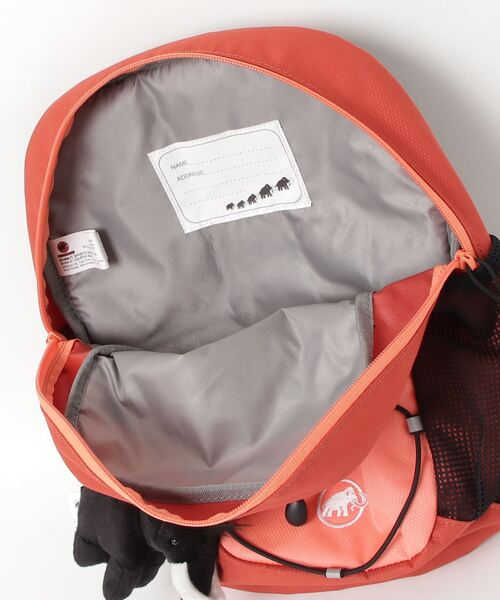 Mammut（マムート）の「【4～6才用サイズ】フィルスト ジップ 8L / First Zip 8L / 子供用 / キッズサイズ（バックパック/リュック・キッズ・ピンク・8L）」の4枚目の写真