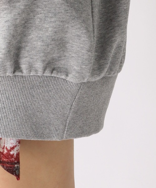 FOREVER 21（フォーエバー トゥエンティーワン）の「【2025SS】ヴィンテージライクフーディー（パーカー・レディース・グレー/ブラック・FREE）」の22枚目の写真