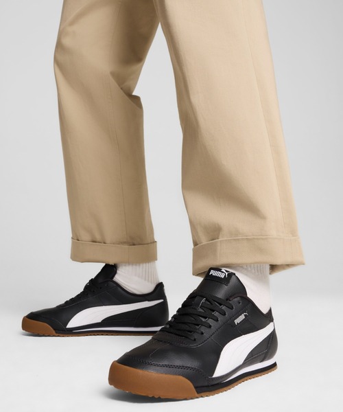 PUMA(プーマ)の「PUMA プーマ ユニセックス プーマ チュリーノ II スニーカー(スニーカー・メンズ・ホワイト系その他/ブラック/レッド系その他・26.5cm/27.0cm/25.5cm/26.0cm/28.5cm/29.0cm/27.5cm/22.5cm/23.0cm/22.0cm/24.5cm/25.0cm/23.5cm/24.0cm/28.0cm/29.5cm/30.0cm)」の1枚目の写真