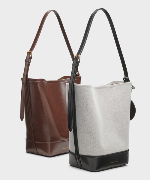 CHARLES & KEITH◆Enola エノラ イロンゲイティッドバケツバッグ Enola エノラ イロンゲイティッドバケツバッグ - Dark Brown