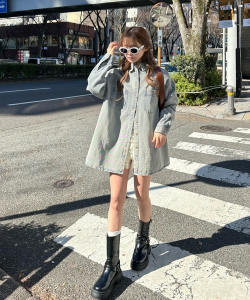 RAY CASSIN（レイカズン）の「ワークデニムミドルシャツ（シャツ/ブラウス・レディース・ブルー/スカイブルー/ベージュ・FREE）」の19枚目の写真