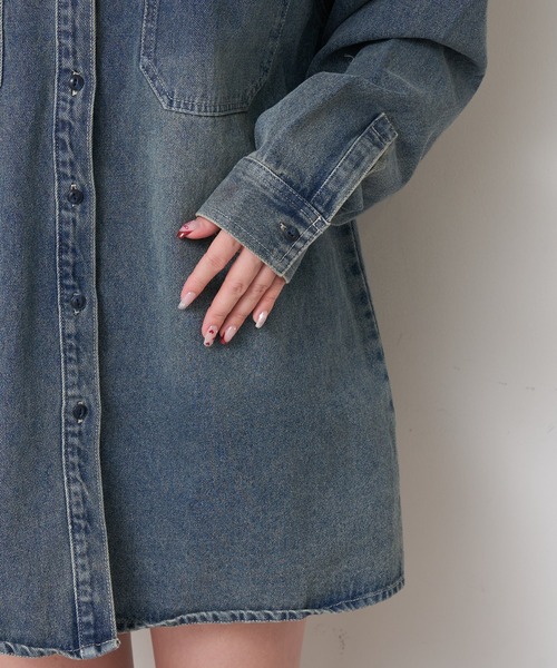 RAY CASSIN（レイカズン）の「ワークデニムミドルシャツ（シャツ/ブラウス・レディース・ブルー/スカイブルー/ベージュ・FREE）」の17枚目の写真