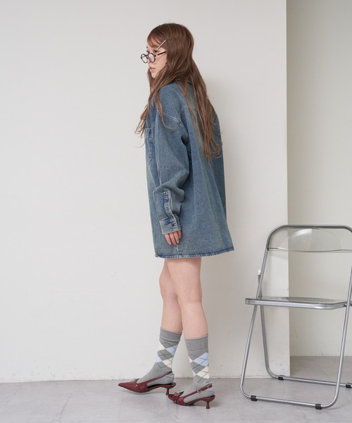 RAY CASSIN（レイカズン）の「ワークデニムミドルシャツ（シャツ/ブラウス・レディース・ブルー/スカイブルー/ベージュ・FREE）」の6枚目の写真