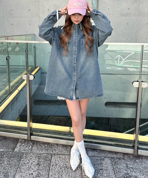 RAY CASSIN（レイカズン）の「ワークデニムミドルシャツ（シャツ/ブラウス・レディース・ブルー/スカイブルー/ベージュ・FREE）」の9枚目の写真