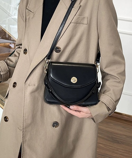 c.u.l（シーユーエル）の「レトロ 2WAY スクエア ショルダーバッグ cula1077（ハンドバッグ・レディース・アイボリー/ブラック・FREE）」の6枚目の写真