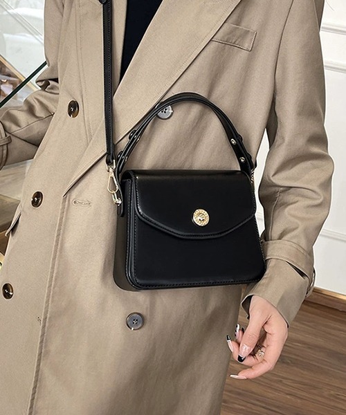 c.u.l（シーユーエル）の「レトロ 2WAY スクエア ショルダーバッグ cula1077（ハンドバッグ・レディース・アイボリー/ブラック・FREE）」の8枚目の写真