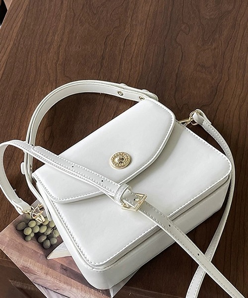 c.u.l（シーユーエル）の「レトロ 2WAY スクエア ショルダーバッグ cula1077（ハンドバッグ・レディース・アイボリー/ブラック・FREE）」の15枚目の写真