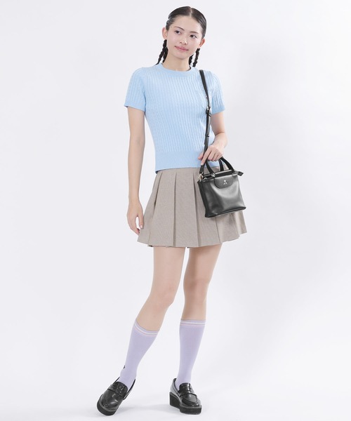 MARY QUANT(マリークワント)の「カラーラインハイ ソックス(ソックス/靴下・レディース・ブラック/パープル/ネイビー/ホワイト・FREE)」の17枚目の写真