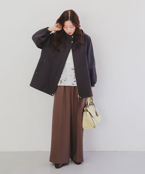 le.coeur blanc（ルクールブラン）の「サーブルクロスフードブルゾン（ブルゾン・レディース・ベージュ/ダークグレー・38）」の14枚目の写真