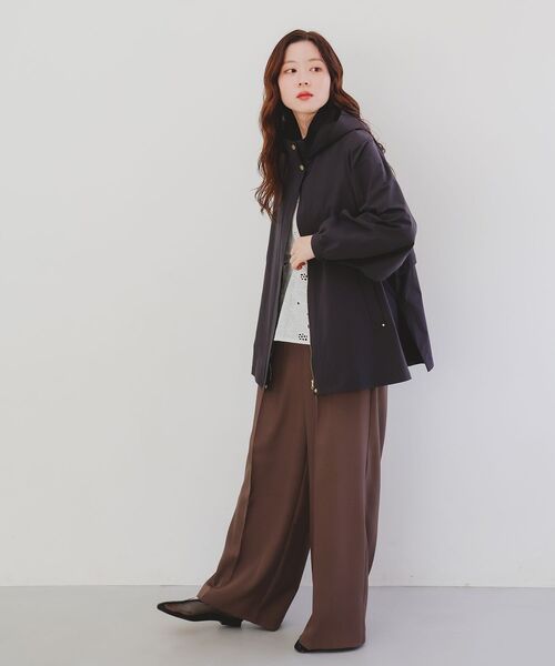 le.coeur blanc（ルクールブラン）の「サーブルクロスフードブルゾン（ブルゾン・レディース・ベージュ/ダークグレー・38）」の15枚目の写真