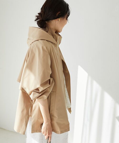 le.coeur blanc（ルクールブラン）の「サーブルクロスフードブルゾン（ブルゾン・レディース・ベージュ/ダークグレー・38）」の22枚目の写真