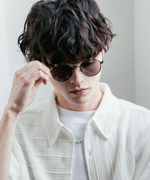 Rocky Monroe(ロッキーモンロー)の「ウェリントン型カラーレンズメタルフレーム UVカットサングラス(サングラス・メンズ・A/H/J/D/E/F/K/L/M/B/G/I/C・FREE)」の6枚目の写真