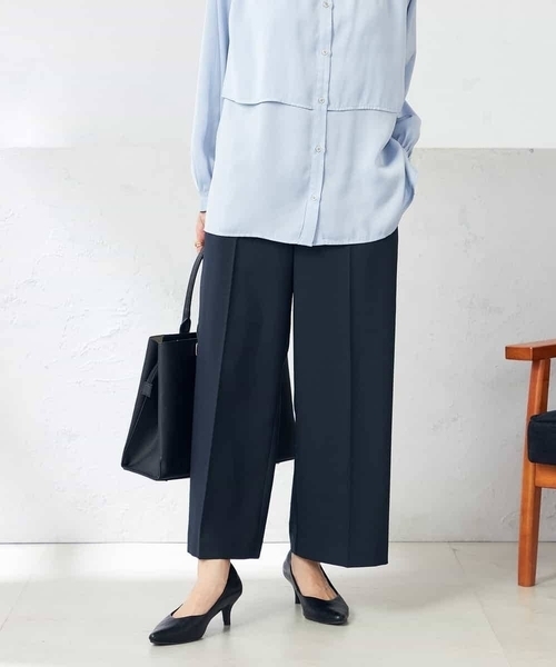 a.v.v（アーヴェヴェ）の「【洗える/ストレッチ/UVカット】麻調ストレッチクロップドパンツ（スーツパンツ・レディース・グレー/ベージュ/ネイビー・36/38/40/34/42）」の3枚目の写真