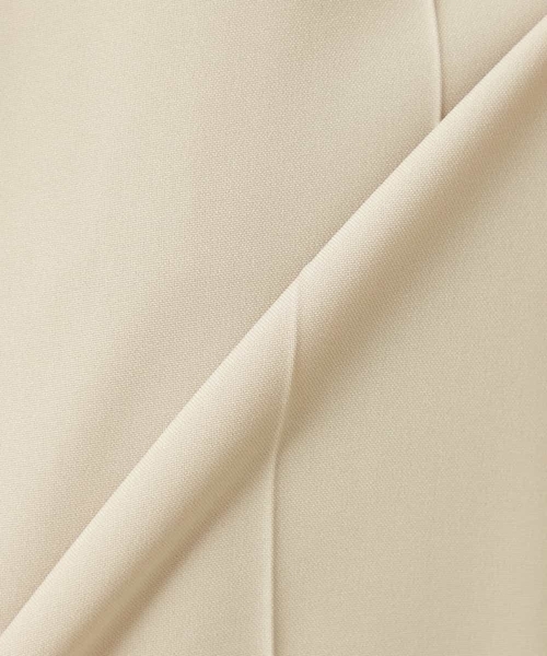 a.v.v（アーヴェヴェ）の「【洗える/ストレッチ/UVカット】麻調ストレッチクロップドパンツ（スーツパンツ・レディース・グレー/ベージュ/ネイビー・36/38/40/34/42）」の5枚目の写真