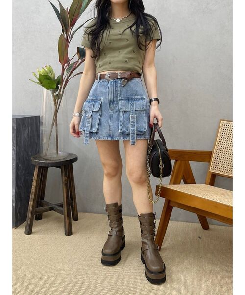 EVRIS（エヴリス）の「カーゴベルトデニムミニスカート（デニムスカート・レディース・ブルー/ブラック・MEDIUM/SMALL）」の12枚目の写真