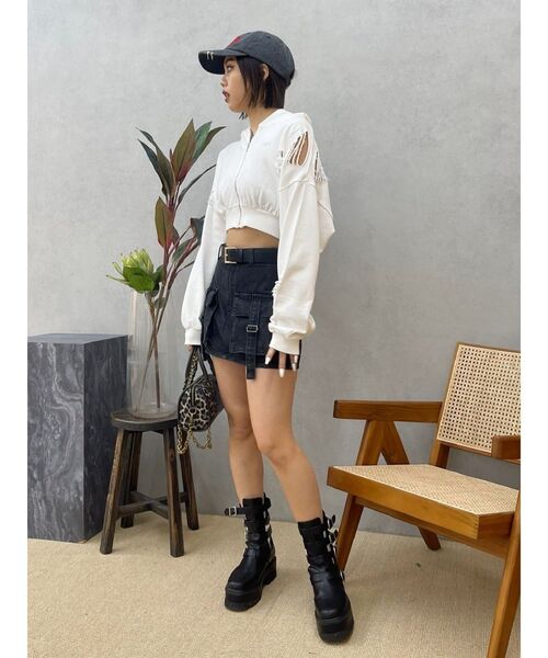 EVRIS（エヴリス）の「カーゴベルトデニムミニスカート（デニムスカート・レディース・ブルー/ブラック・MEDIUM/SMALL）」の21枚目の写真