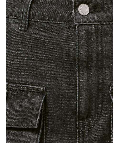 EVRIS（エヴリス）の「カーゴベルトデニムミニスカート（デニムスカート・レディース・ブルー/ブラック・MEDIUM/SMALL）」の4枚目の写真