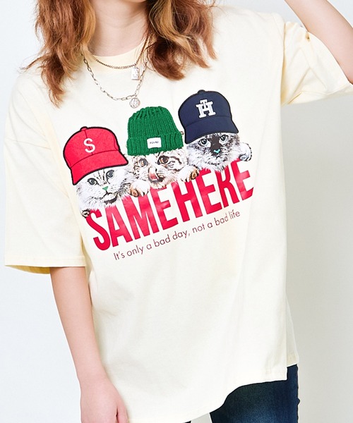 GORGE(ゴージ)の「帽子ネコプリントTシャツ/ルーズ×フォトデザイン(Tシャツ/カットソー・レディース・オフホワイト/ブルー/ブラック/イエロー/ラベンダー・F)」の9枚目の写真