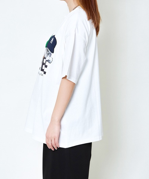 GORGE(ゴージ)の「帽子ネコプリントTシャツ/ルーズ×フォトデザイン(Tシャツ/カットソー・レディース・オフホワイト/ブルー/ブラック/イエロー/ラベンダー・F)」の20枚目の写真