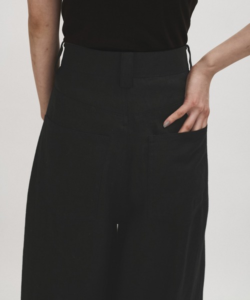 ADAM ET ROPE'(アダムエロペ)の「リネンタックパンツ(その他パンツ・レディース・ブラック/ベージュ・36/38)」の13枚目の写真