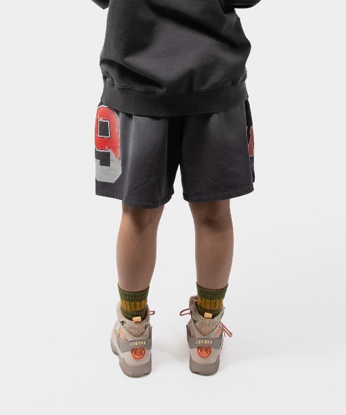 UNION（UNION TOKYO）（ユニオン）の「UNION IVY ARCH SHORT（スウェットパンツ・メンズ・ブラック・SMALL/MEDIUM）」の7枚目の写真