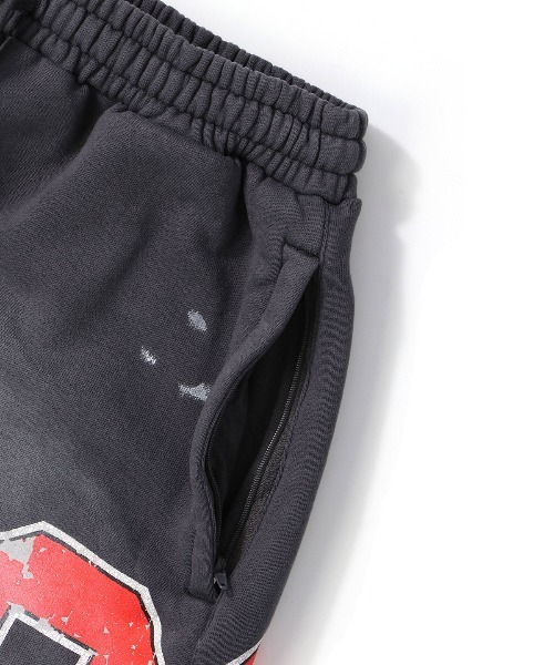 UNION（UNION TOKYO）（ユニオン）の「UNION IVY ARCH SHORT（スウェットパンツ・メンズ・ブラック・SMALL/MEDIUM）」の2枚目の写真